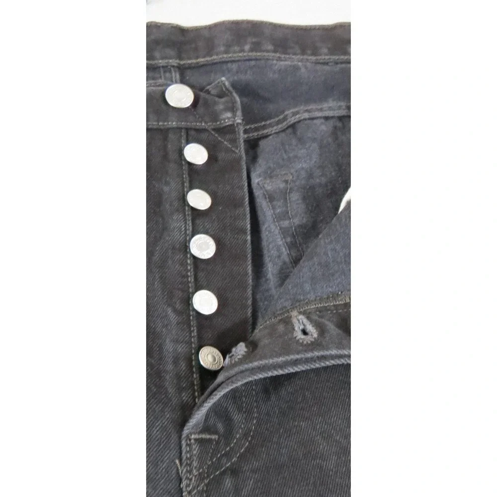 Levis these levi